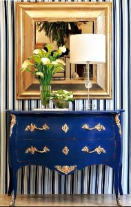 Velvet Finishes Colour of the Month is Modern! A strong and spectacular blue. Check out these gorgeous blue inspirations.