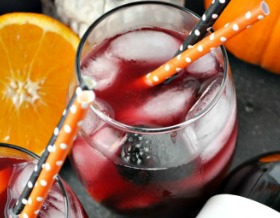 10 To-Die-For Halloween Adult Drinks