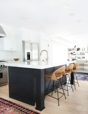 14 Rooms that Prove Black Shiplap is the New White