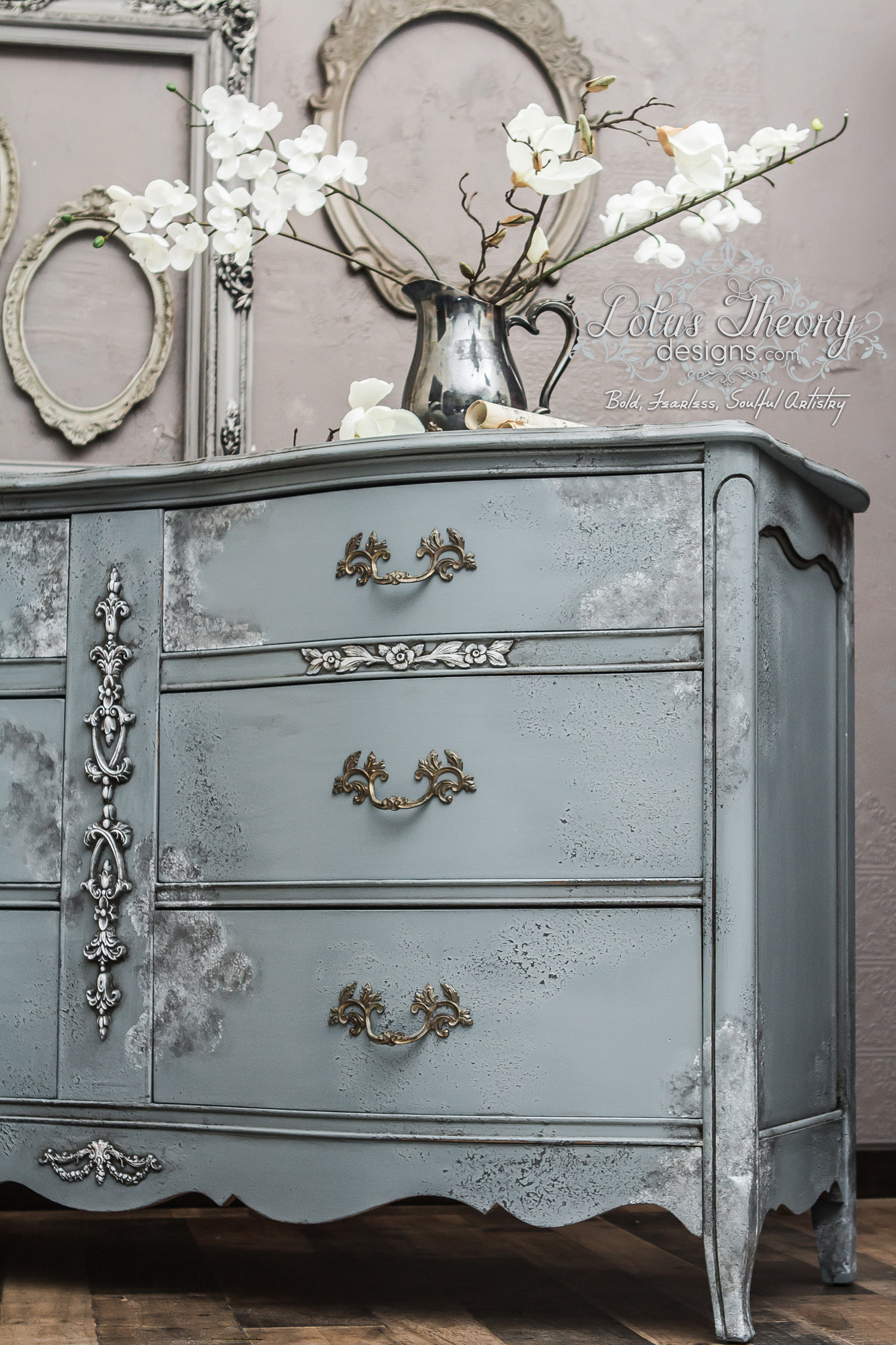 How to update furniture with paint, the easy way! Refinishing outdated furniture can be easy with Velvet Finishes. See our tutorials.