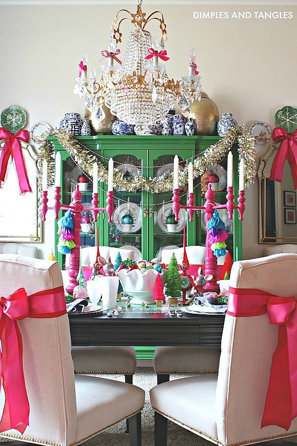 These colorful Christmas decor ideas are anything but traditional red and green. Get inspired with these colorful christmas decor ideas that anyone can achieve!